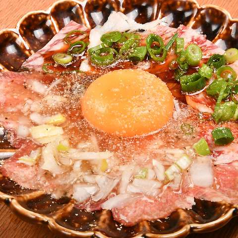 牛タンとA5サーロインのユッケ